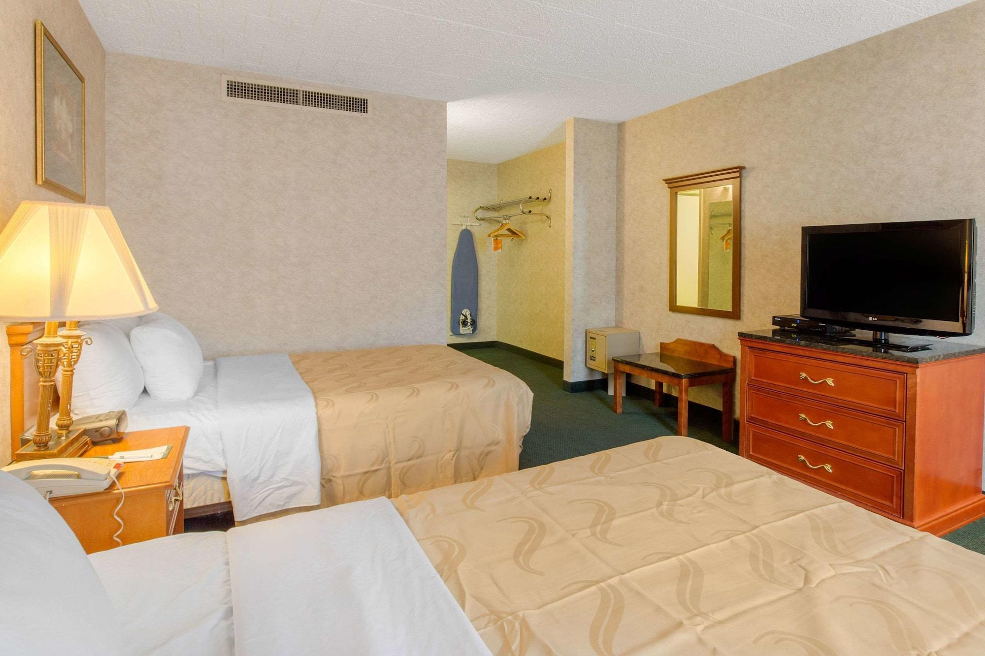 Quality Inn Ledgewood - Dover Екстер'єр фото